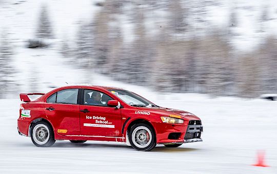 Ice Driving School - J11a9603 Teo Trabucchi R